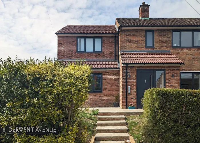 Derwent Avenue Self-Contained Apartments In Headington